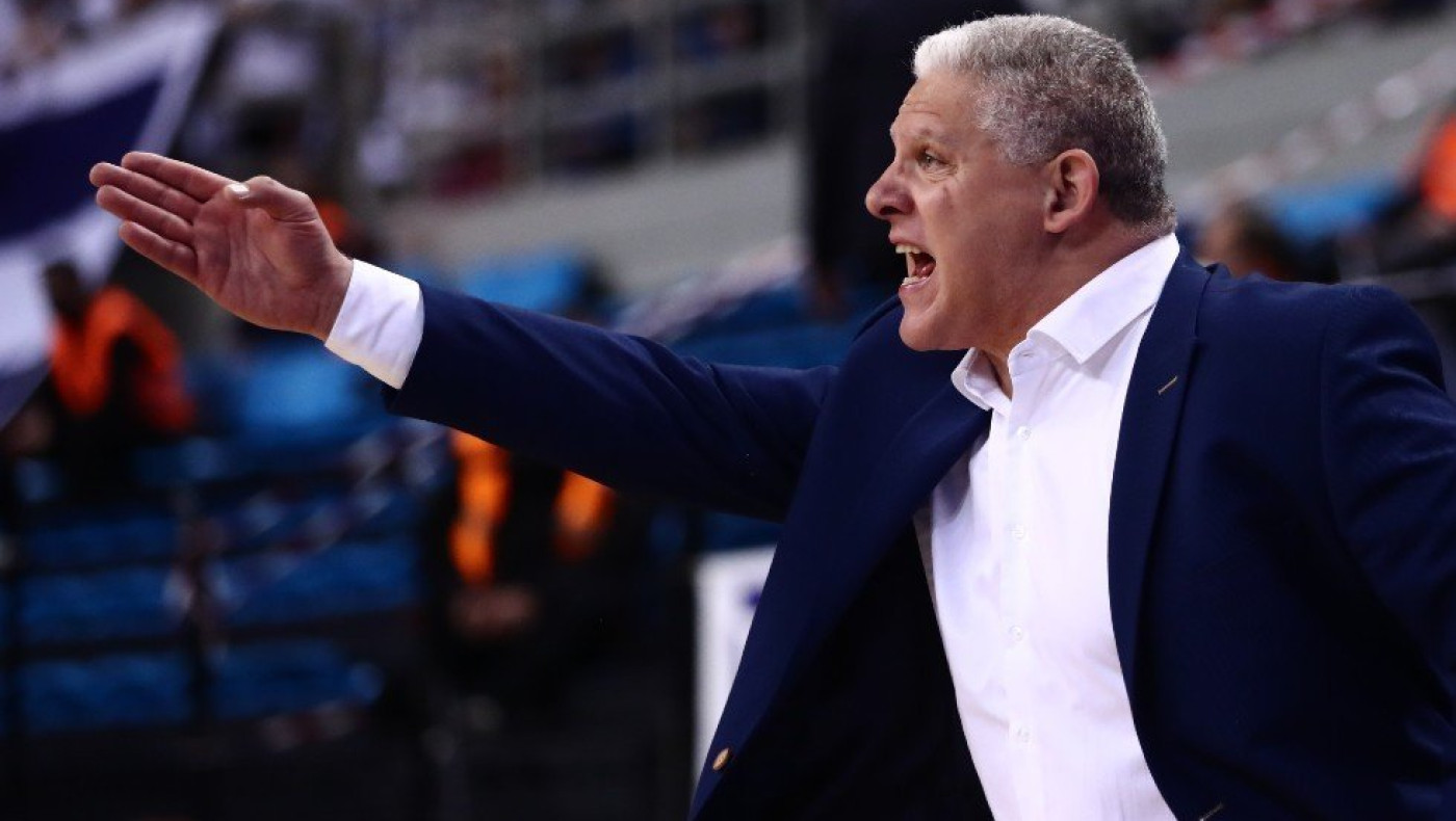 Μανωλόπουλος: Θέλαμε να παίξουμε ένα μπάσκετ που να ταιριάζει έστω και στο… μιλητό