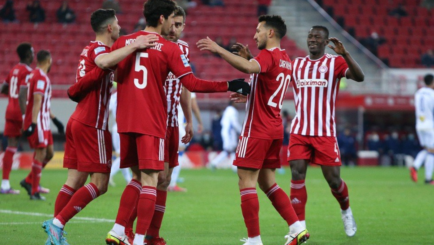 Με «σπρώξιμο» και στο +15 ο Ολυμπιακός, διέλυσε τον Αστέρα