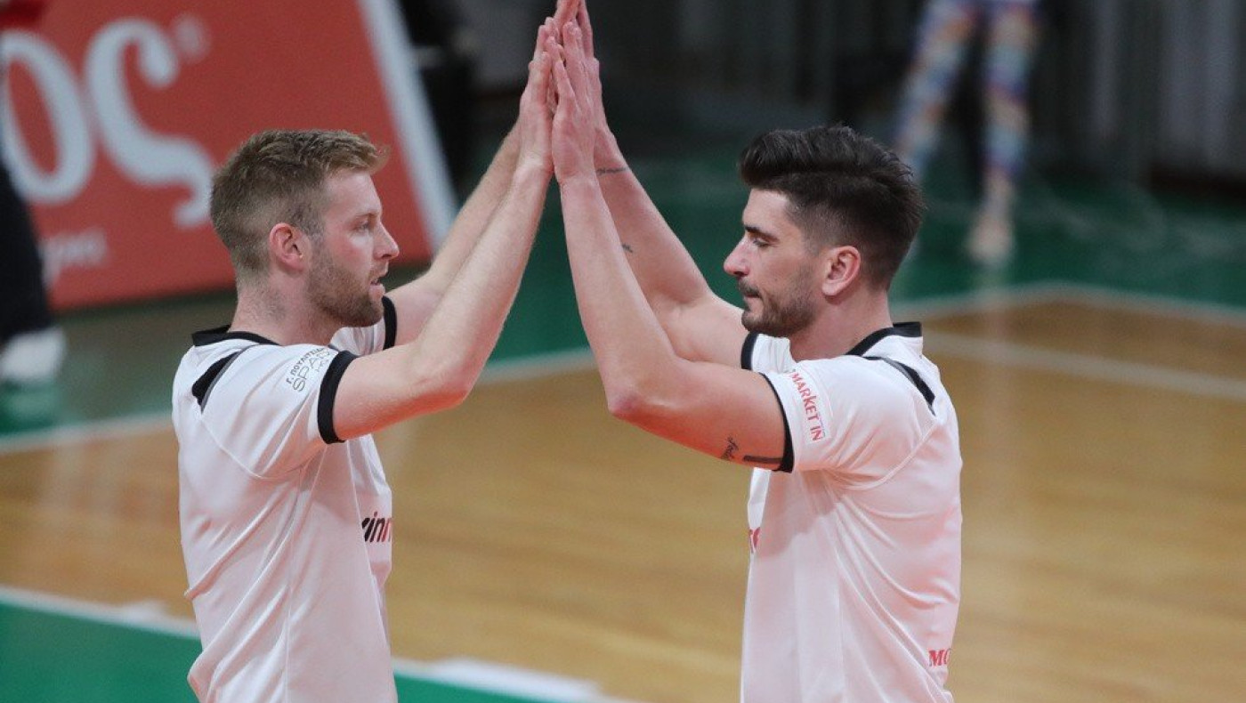 Γουόλς: «Έχουμε μικρό αβαντάζ και ελπίζουμε να πάρουμε το πρωτάθλημα»