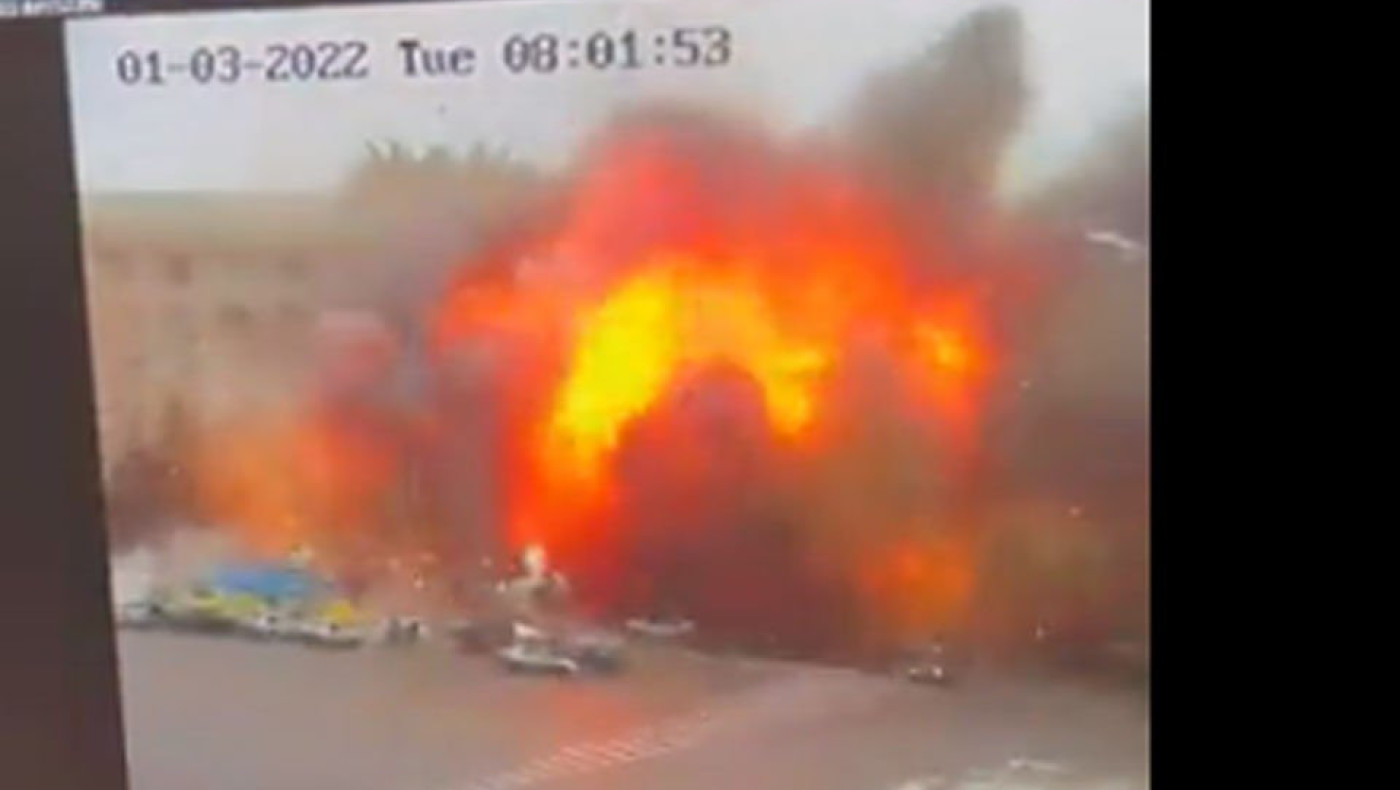 Ουκρανία: Ρουκέτα ανατινάζει κυβερνητικό κτίριο στο Χάρκοβο