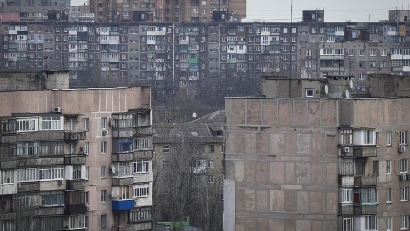 Πόλεμος Ουκρανία: Βομβαρδισμός τζαμιού με άμαχους στη Μαριούπολη