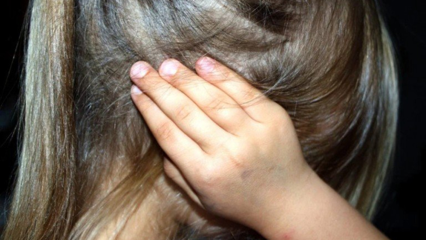 Θεσσαλονίκη: Βίαζε τις ανήλικες φίλες των παιδιών του