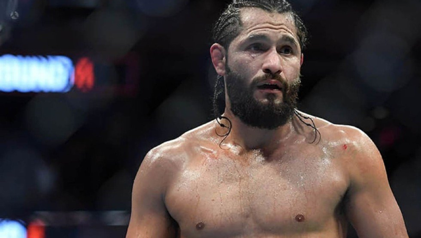 Χειροπέδες στον σταρ του UFC, Χόρχε Μασβίνταλ για βιαιοπραγία