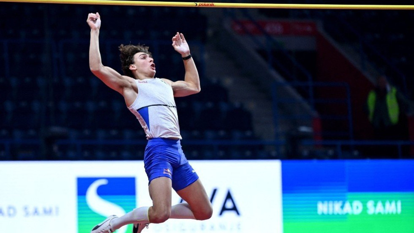 Ντουπλάντις: Αιωρείται πάνω από τον πήχη σαν﻿ γεράκι