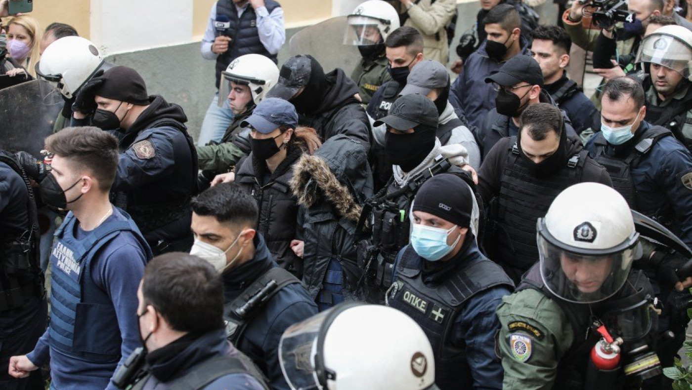 Ψάχνουν απαντήσεις στο κινητό της Ρούλας Πισπιρίγκου