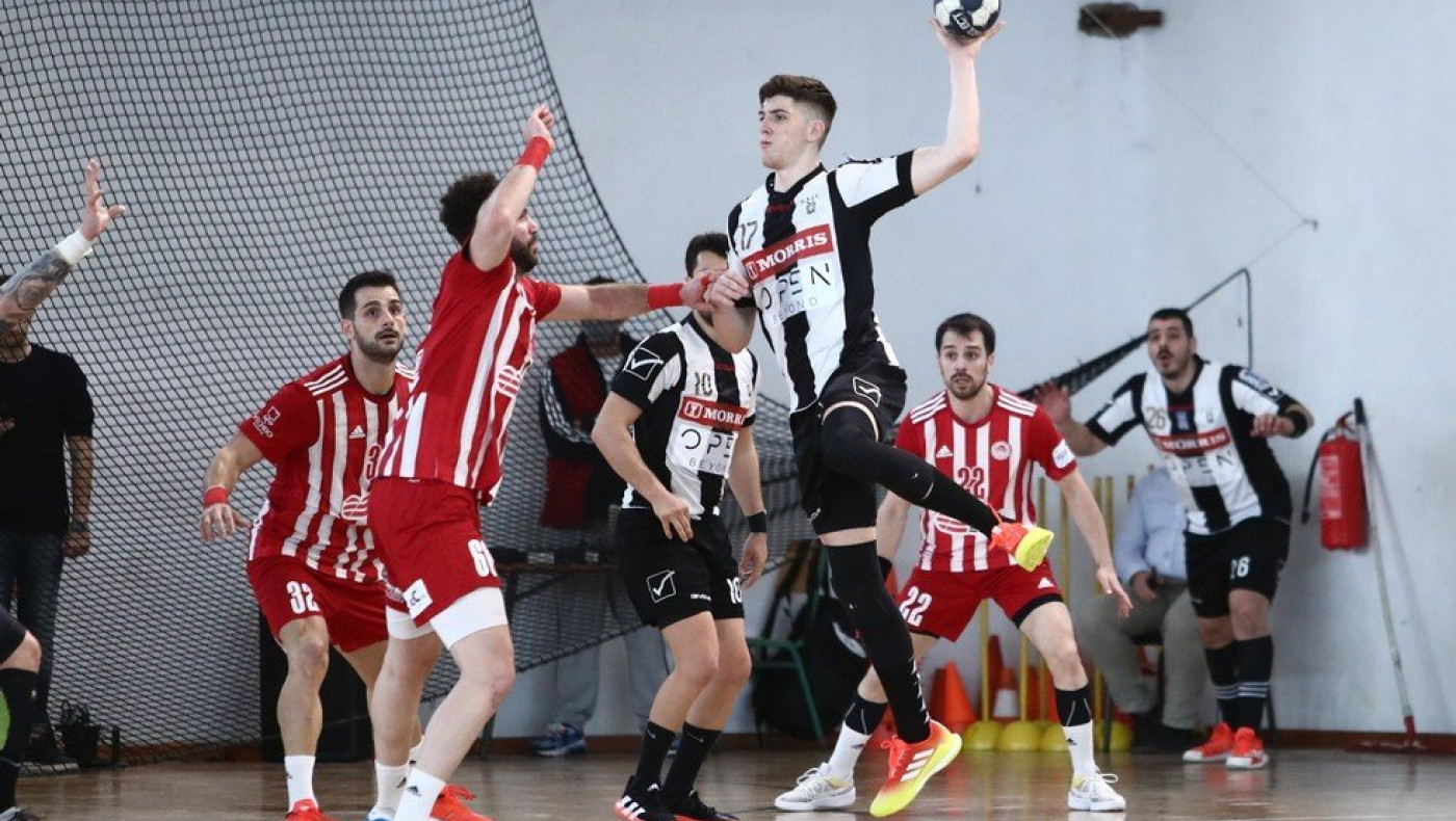 Χασεκίδης: «Δεν έχω ξαναδεί τέτοια διαιτησία, έπαιζαν 100-0 Ολυμπιακό»