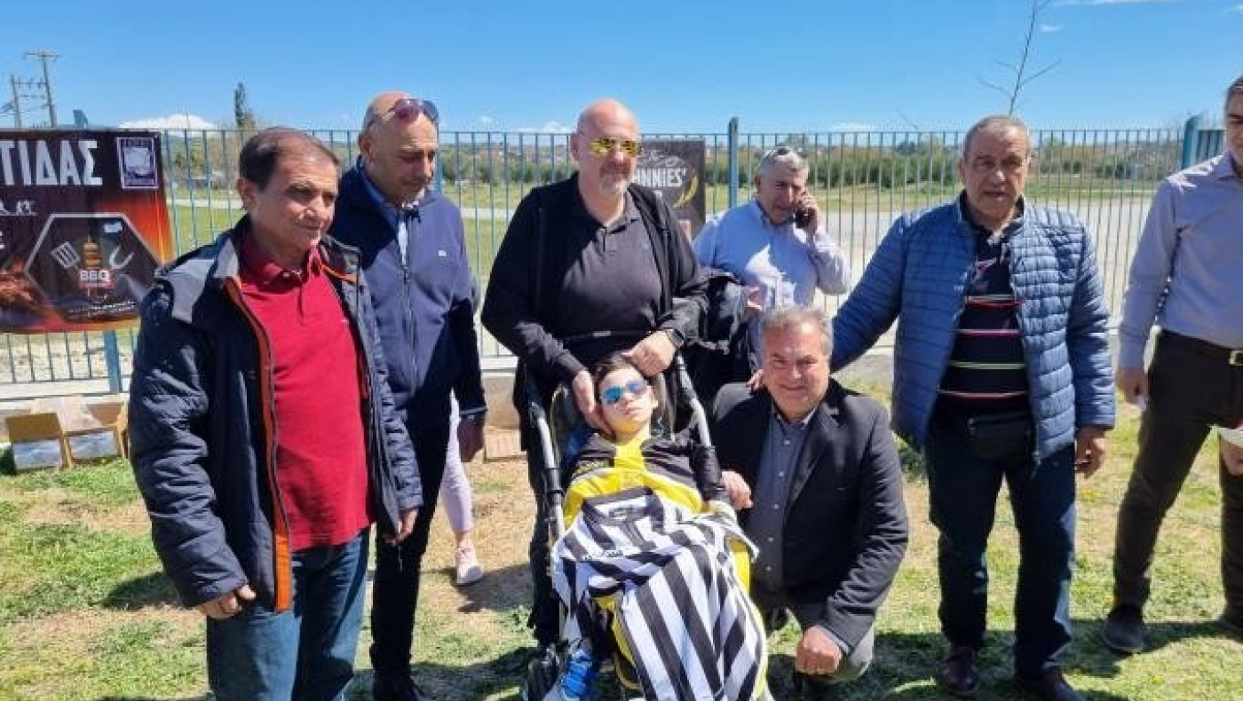 Παλαίμαχοι του ΠΑΟΚ και του Άρη δίπλα σε παιδιά με αναπηρία