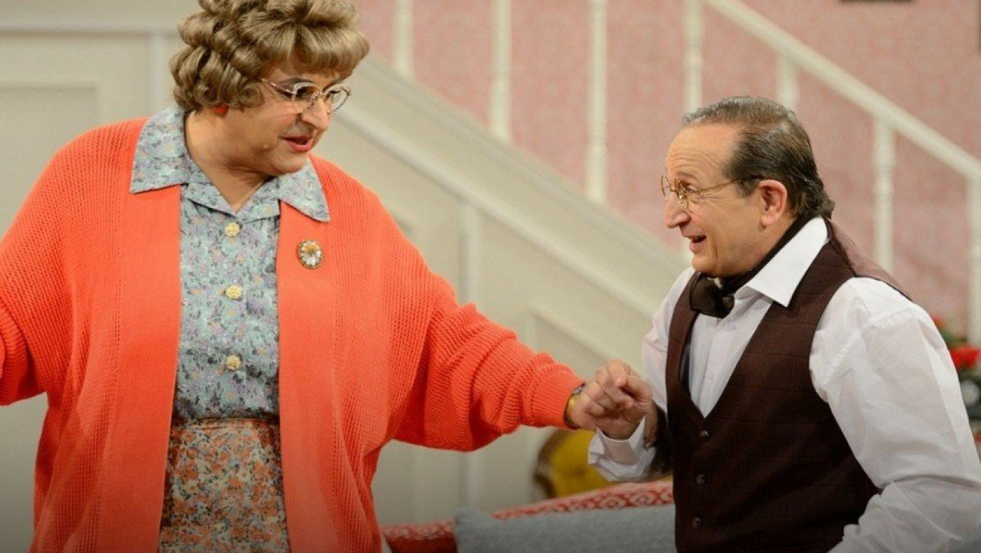 Αντιδράσεις και καταγγελίες στο ΕΣΡ για σεξιστικά σχόλια στη σειρά του Σεφερλή «Super Mammy»