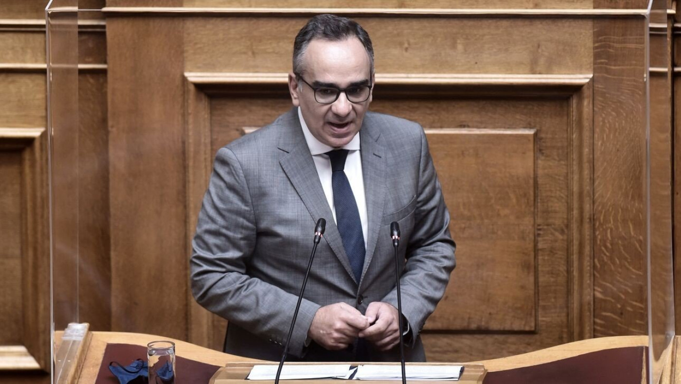 Με πνευμονική εμβολή στο νοσοκομείο ο Βασίλης Κοντοζαμάνης