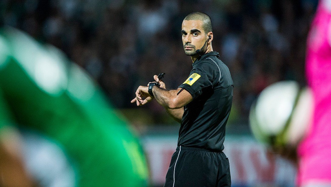 ΑΠΙΣΤΕΥΤΟ: Διαιτητής εξηγεί τις αποφάσεις του μέσω facebook