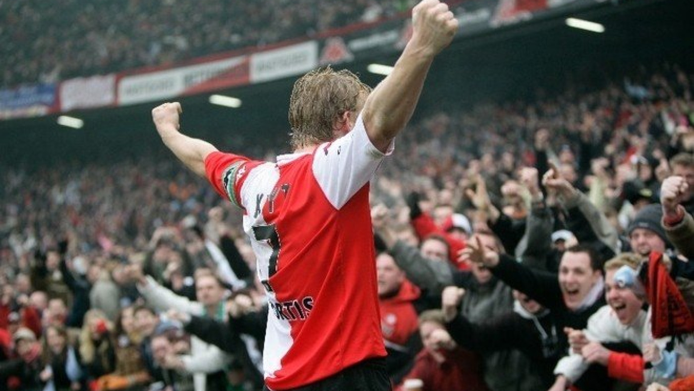 Σκόραρε ο Κάιτ, πλακώθηκαν οι φωτογράφοι (VIDEO)