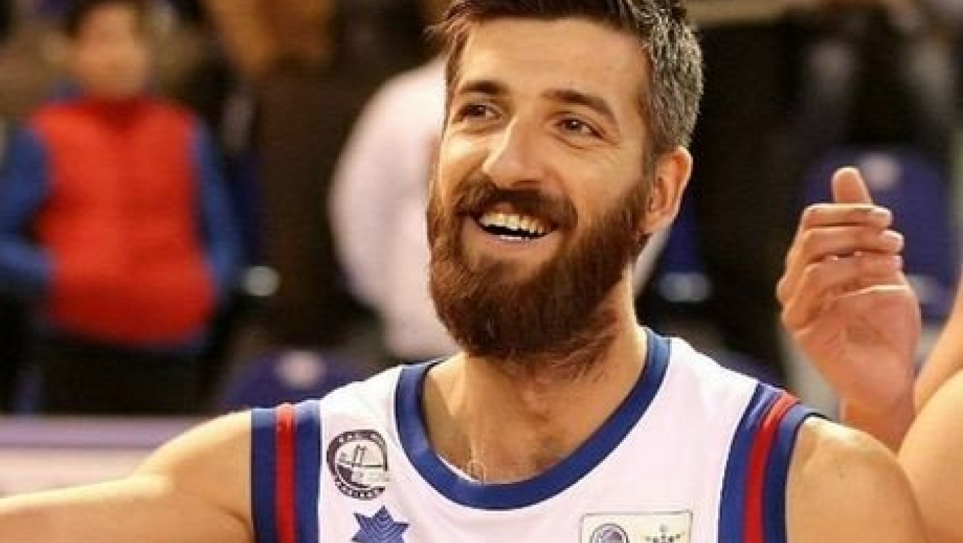 «Να προστατέψει τον Δίπλαρο η Ένωση»