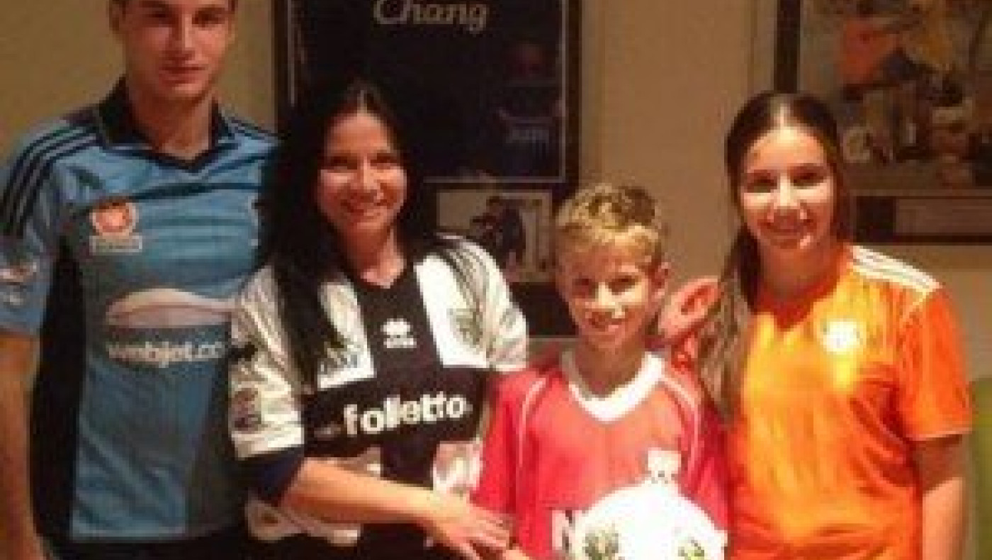 Η ποδοσφαιρική φαμίλια Άντονις και η συμβουλή της μητέρας