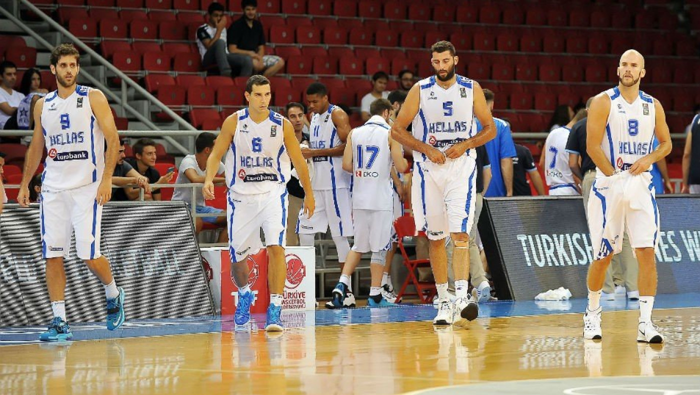 Mε όπλο την άμυνα