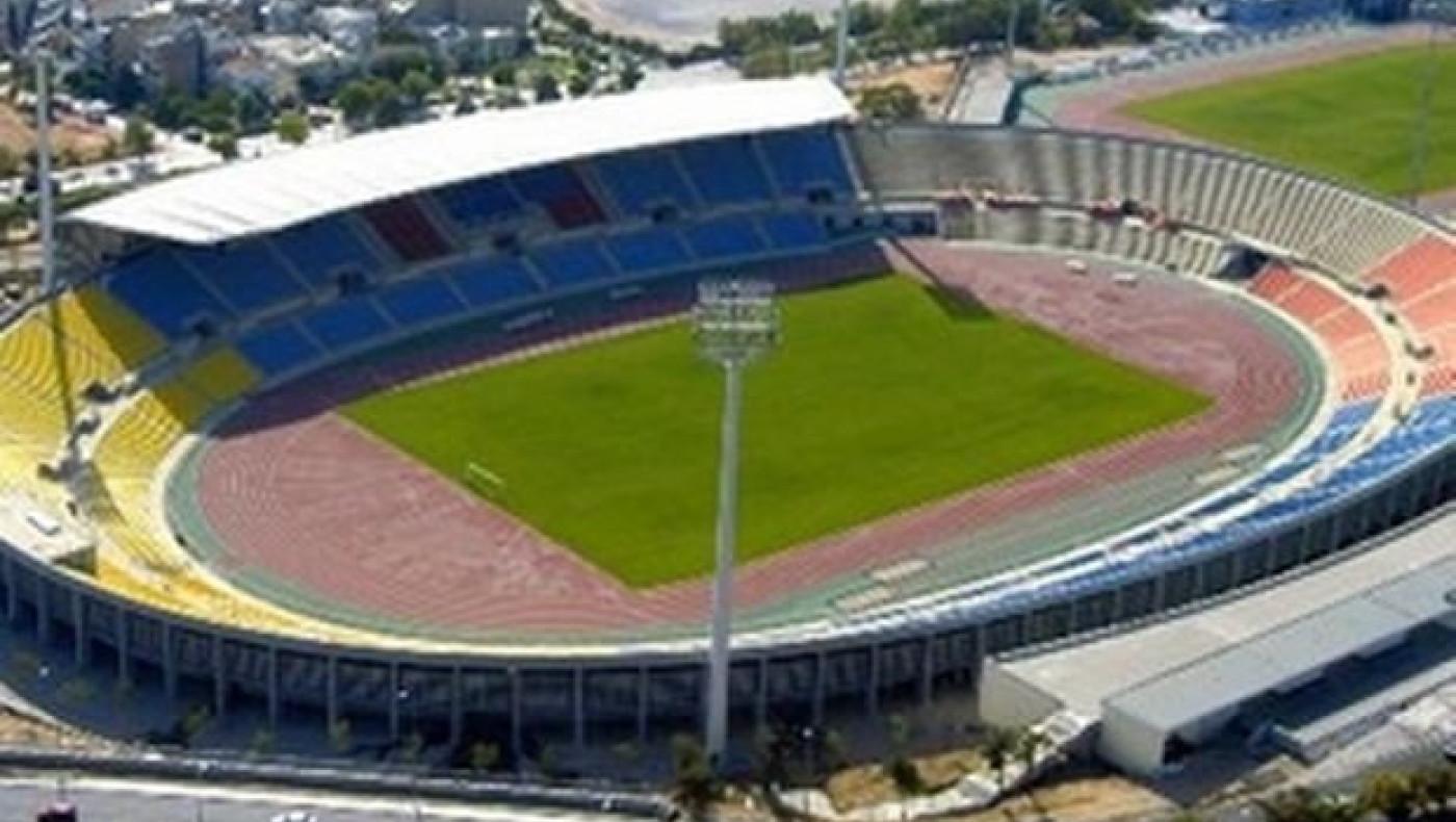 Το στάδιο, οι επιτροπές και τα διαρκείας