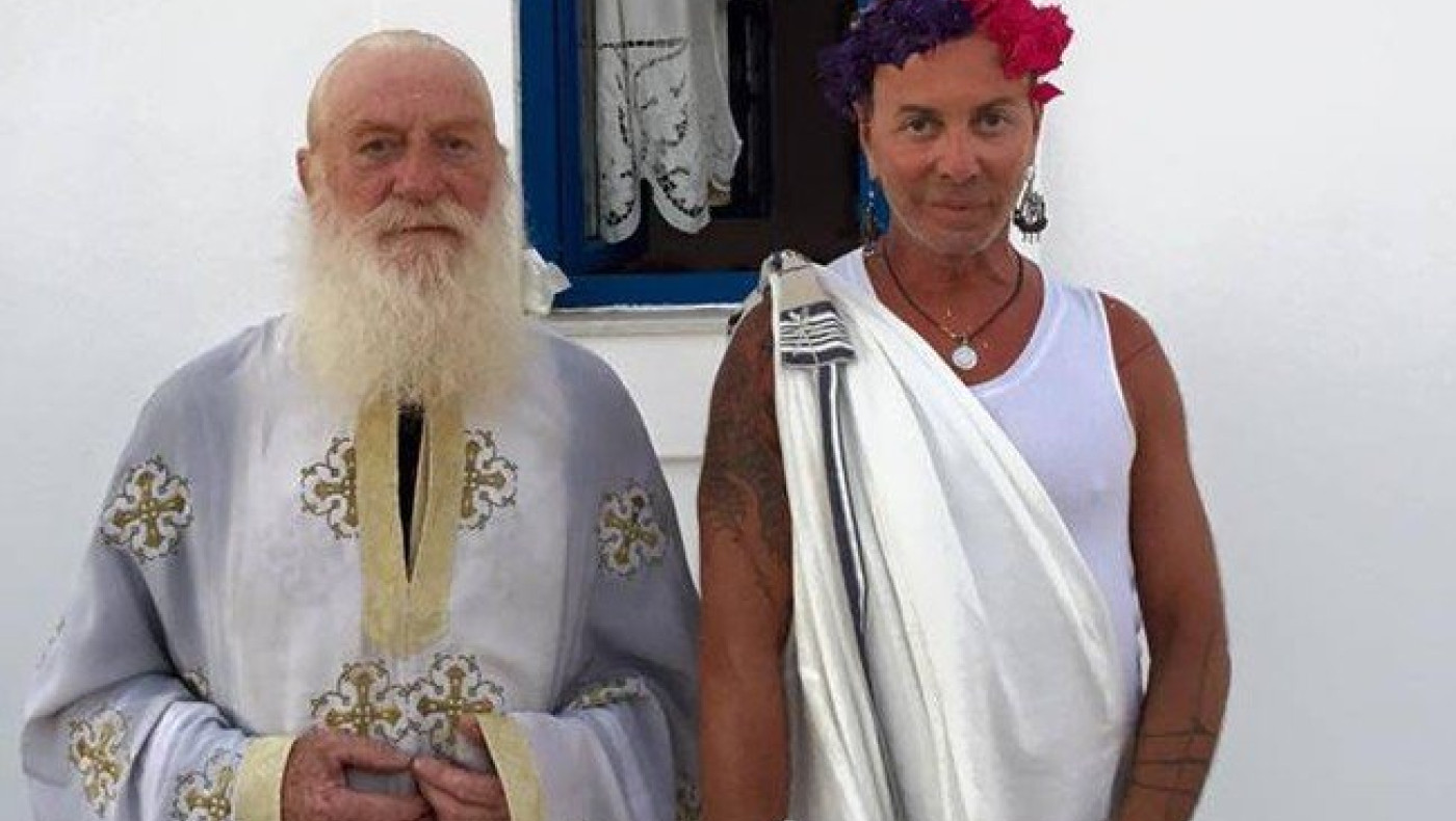 Το σοκ του παπά με την εμφάνιση Γαβαλά!