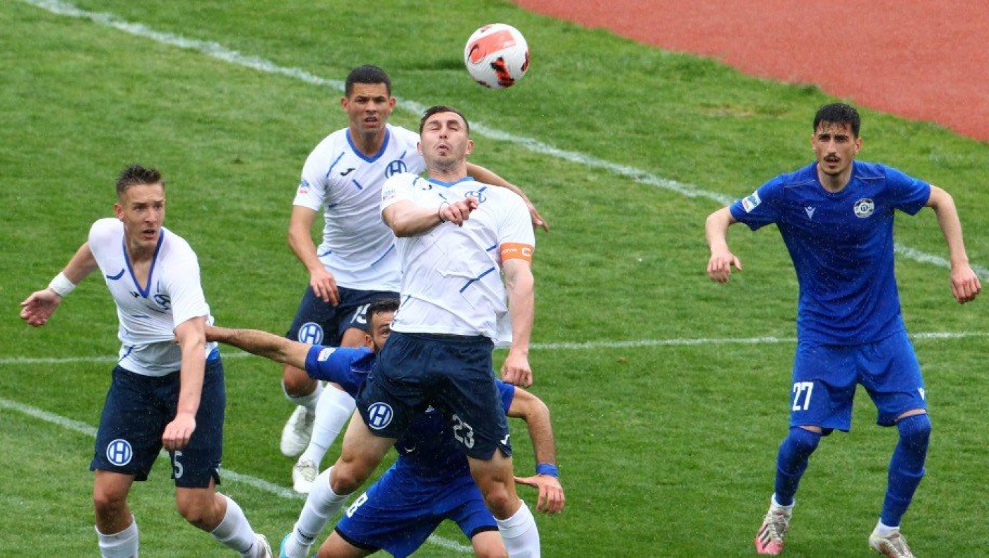 Καρέ εξάδας για τον Ηρακλή