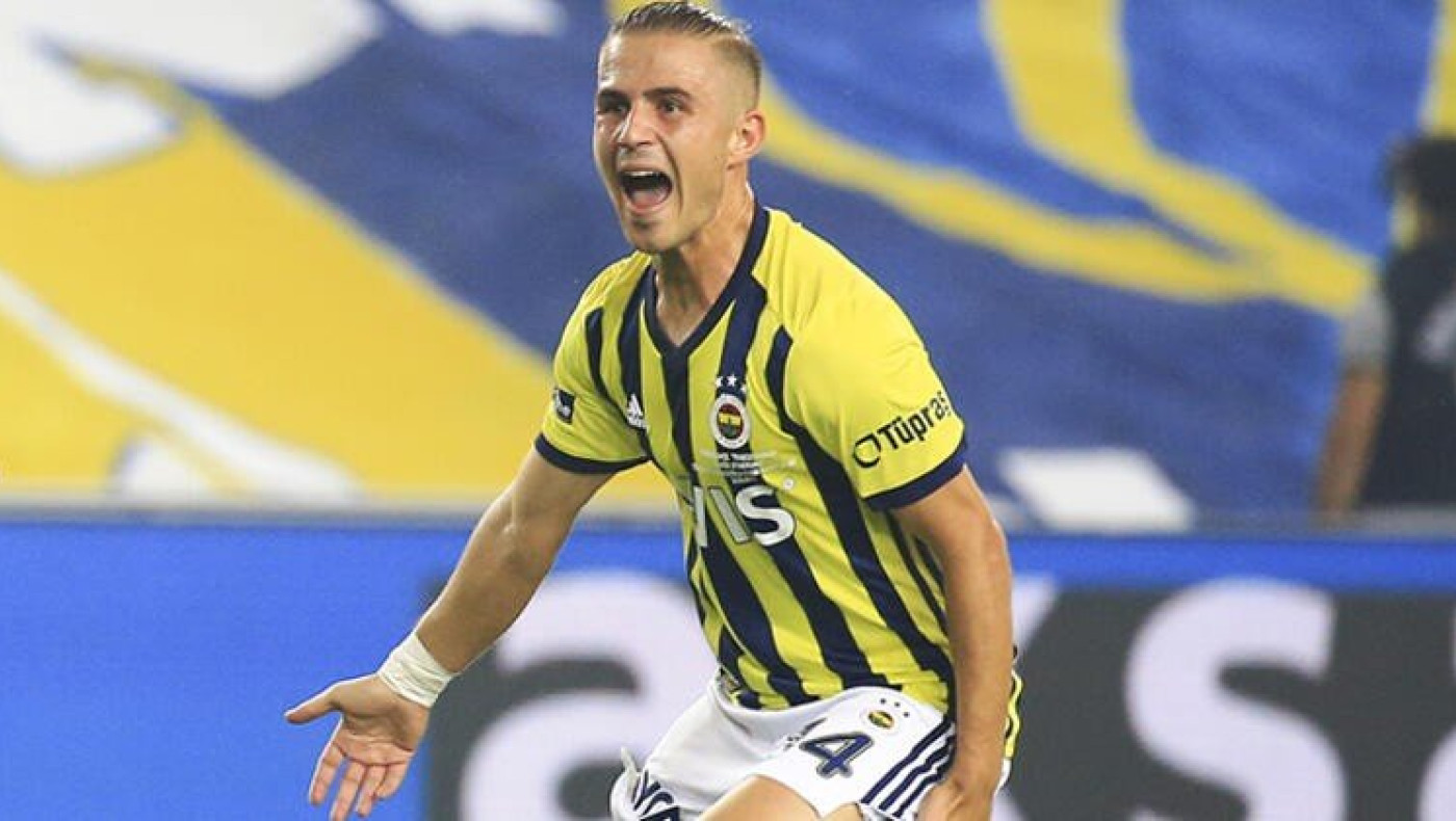 «Ετοιμάζει πρόταση για τον Πέλκα η Μπολόνια»