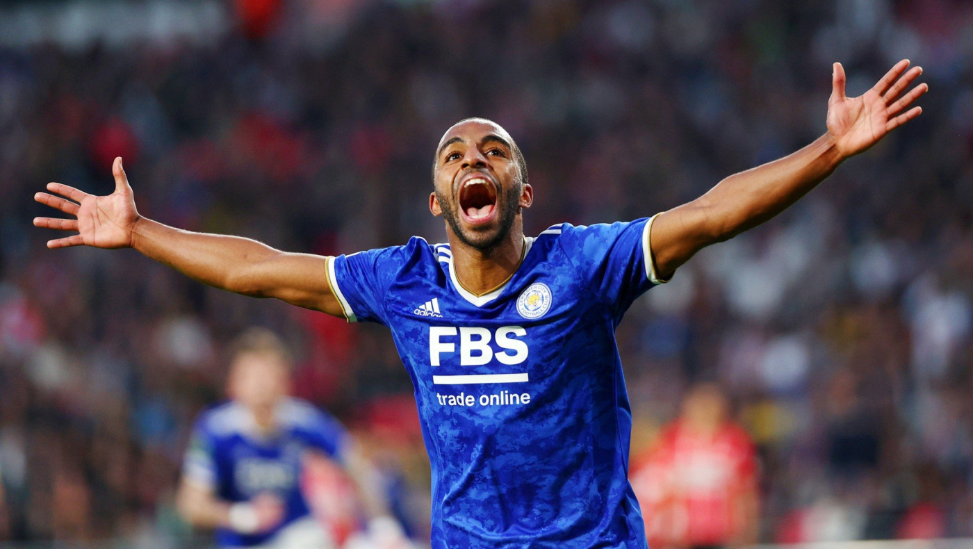 Αϊντχόφεν - Λέστερ 1-2: Οι αλεπούδες στα ημιτελικά του Conference με επική ανατροπή