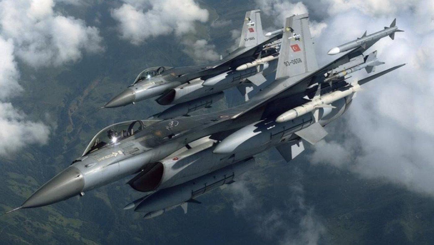 Τουρκικά F-16 έκαναν υπερπτήσεις πάνω από ελληνικά νησιά ανήμερα Δεκαπενταύγουστου