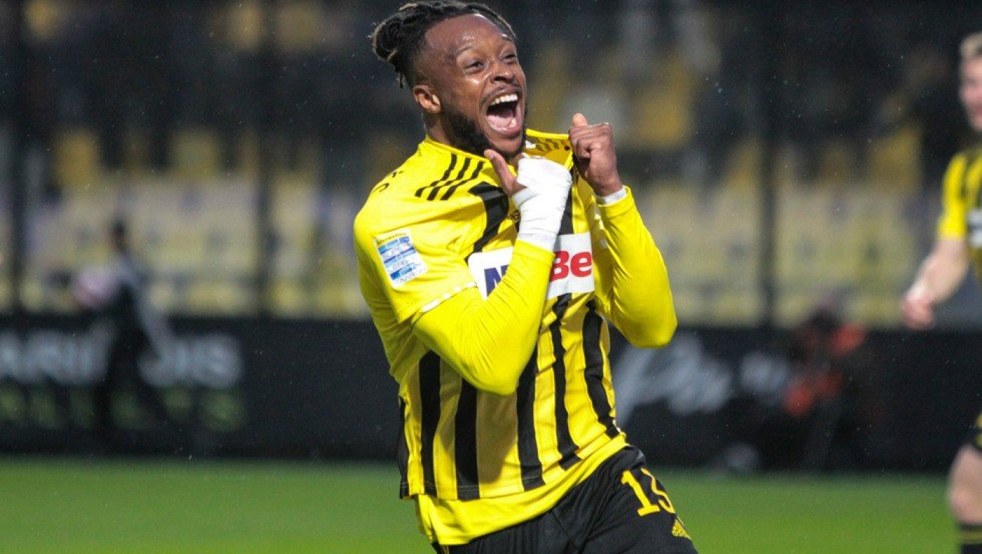 Ντουκουρέ: «Δώσαμε το μήνυμα για την τρίτη θέση, είμαι χαρούμενος που βοήθησα την ομάδα»