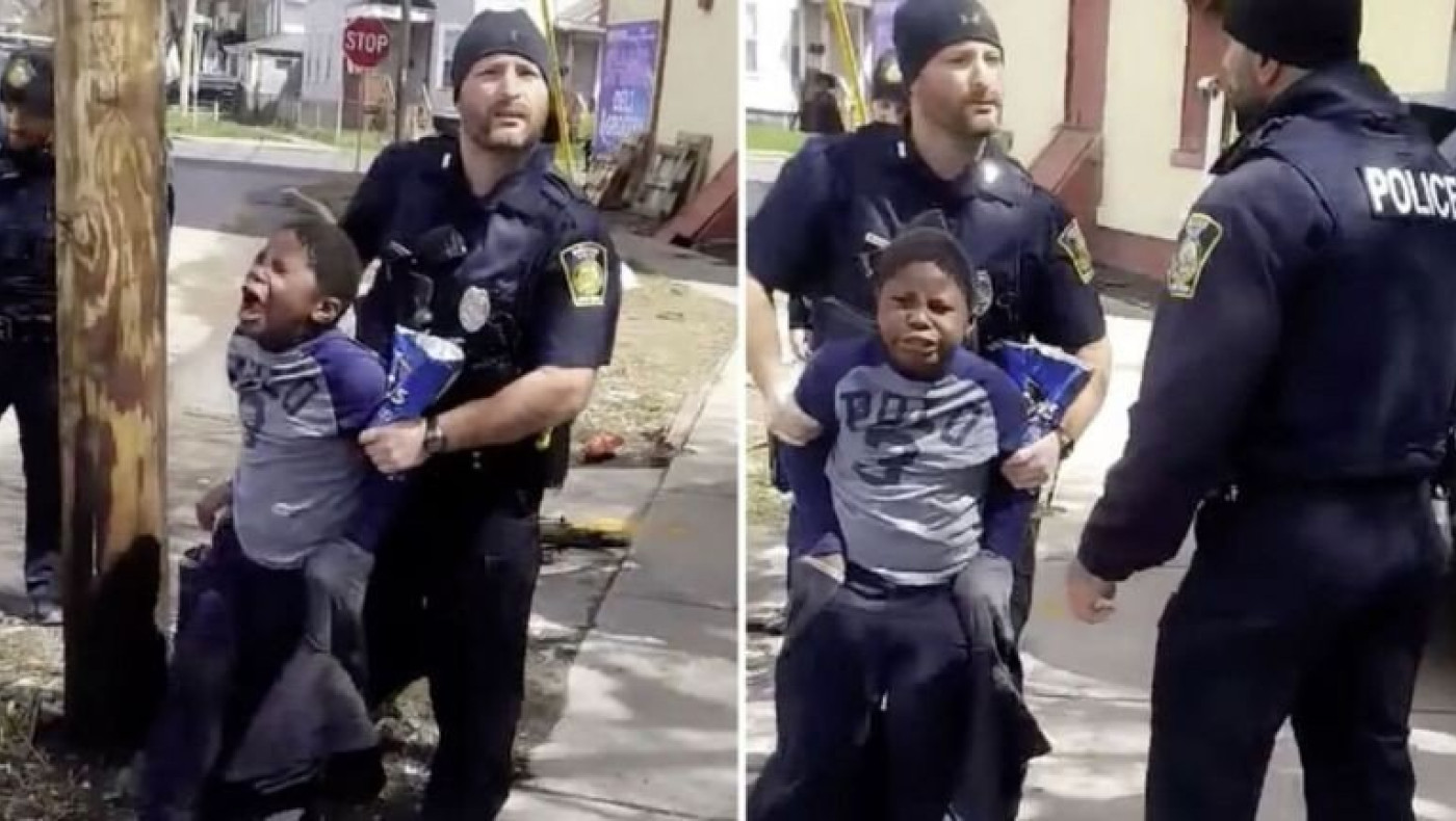 ΗΠΑ: Συνέλαβαν 8χρονο αγόρι γιατί έκλεψε ένα σακουλάκι πατατάκια