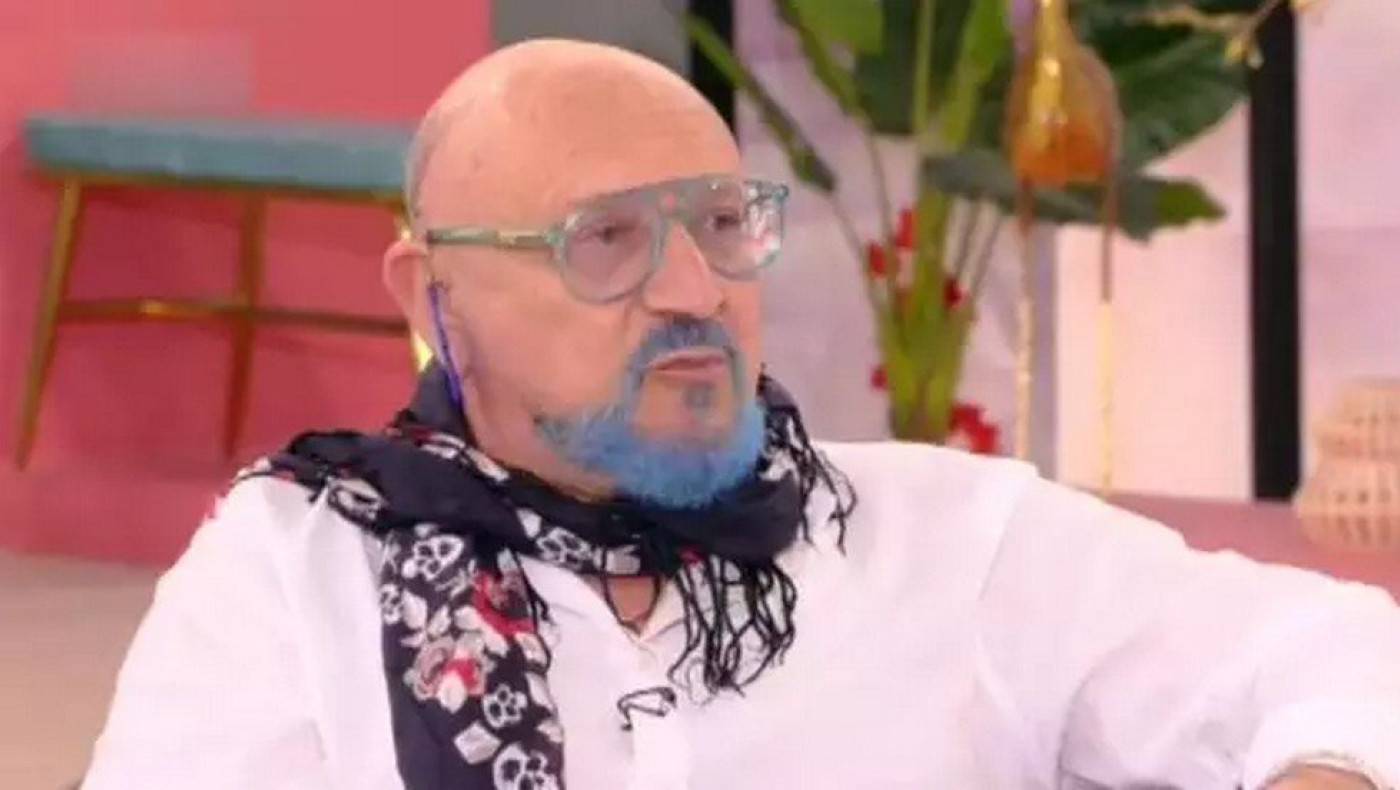 Δημήτρης Αρβανίτης: Έξω φρενών στο πλατό του Open – «Είναι σκουπίδια, δύο ηλίθιοι και αμόρφωτοι»