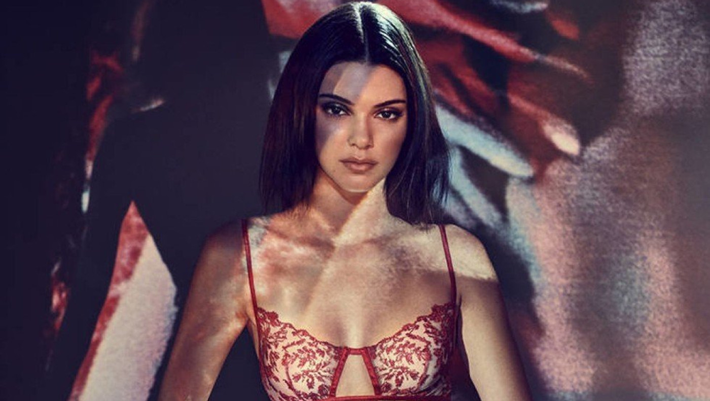 Θα πάθεις πλάκα αν δεις topless την Κένταλ Τζένερ