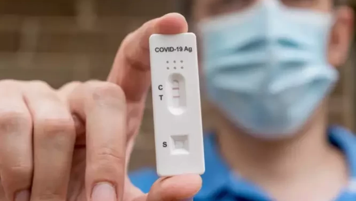 ΠΟΥ: Η Covid-19 φτάνει στο σημείο να γίνει μια νόσος παρόμοια της εποχικής γρίπης