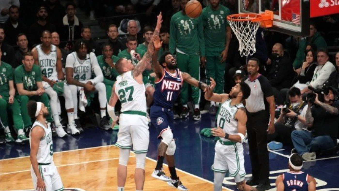 NBA: «Σκούπισαν» οι Σέλτικς, μείωσε το Τορόντο