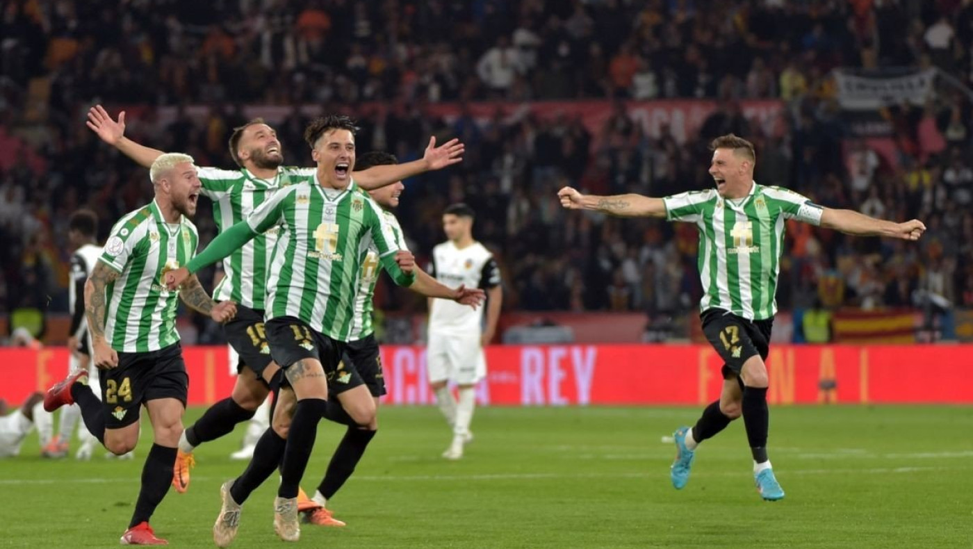 Κυπελλούχος Ισπανίας η Μπέτις, ξέσπασε σε κλάματα ο Χοακίν (vids)