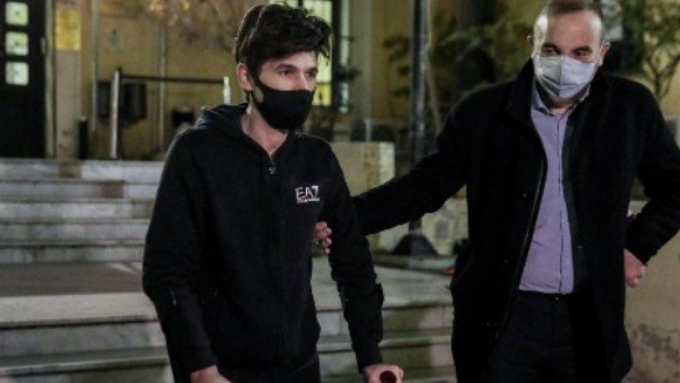 Αθώος ο Μένιος Φουρθιώτης για τα 200.000 ευρώ της Τζούλιας