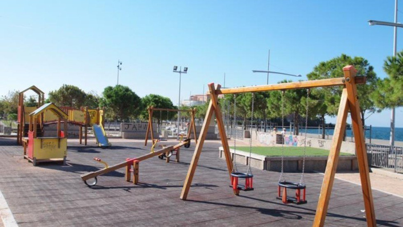 Θεσσαλονίκη: Αφέθηκε ελεύθερος ο υπεύθυνος για τις παιδικές χαρές του δήμου