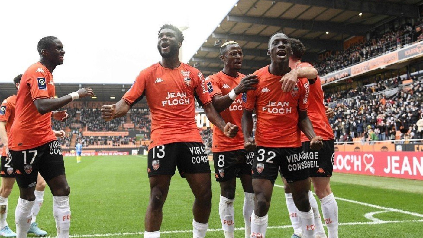 Κόκκινος: Στο χέρι της Λοριάν η παραμονή