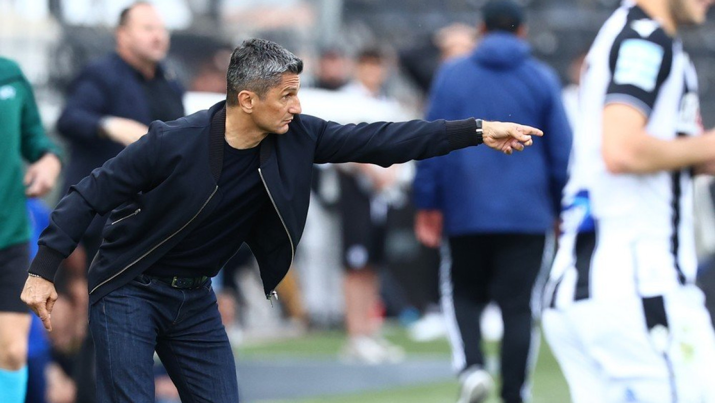 Διάλογος οπαδών με Λουτσέσκου στα επίσημα