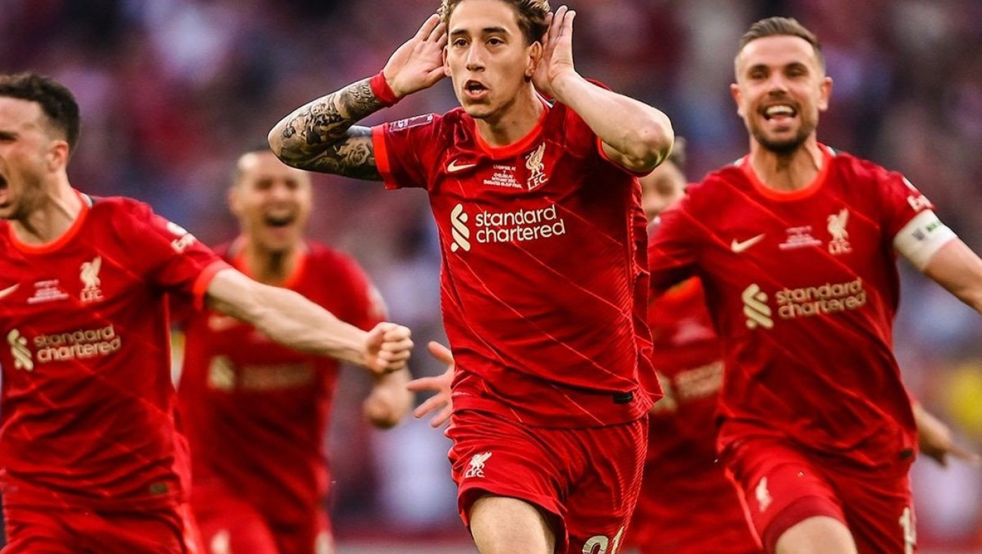 Τσιμίκας: «Θέλω Champions και Premier League»