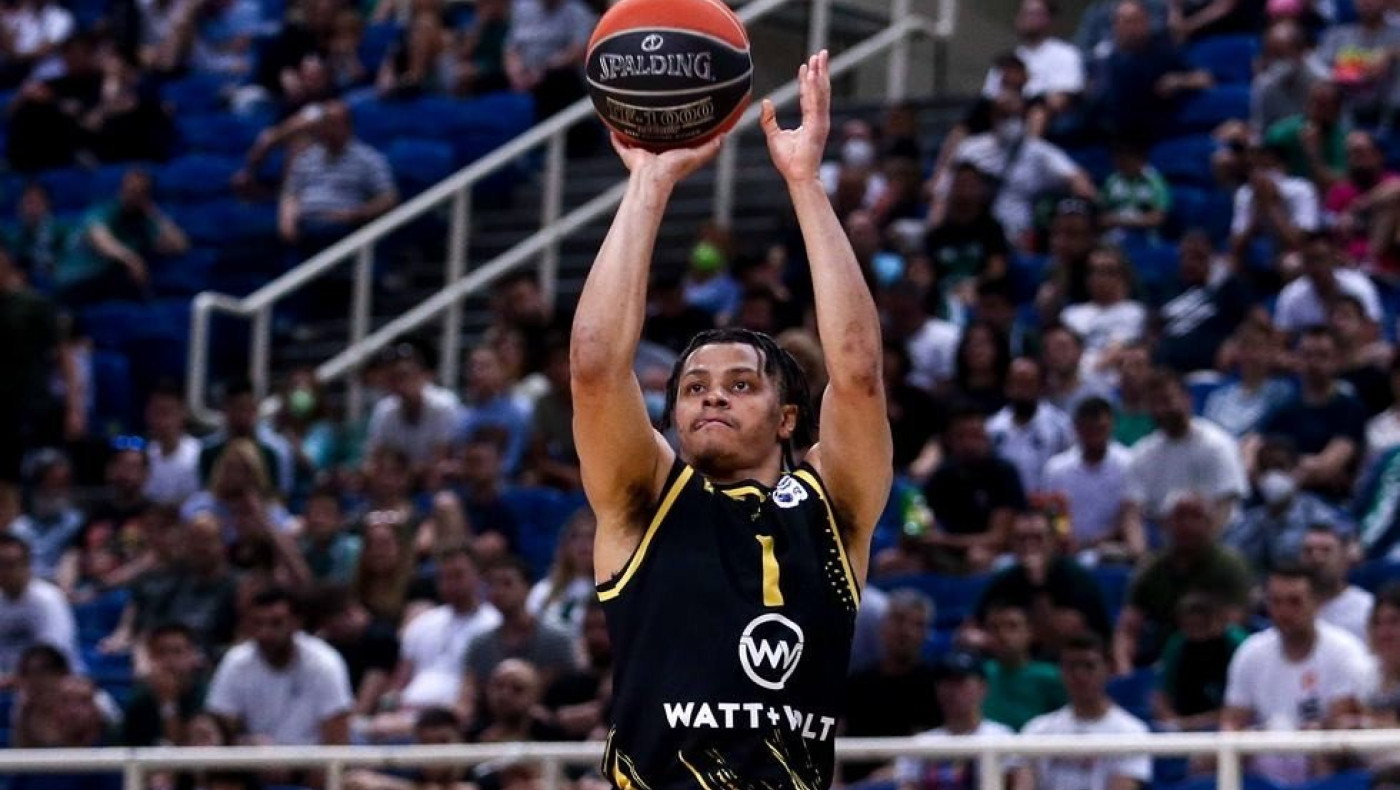 Η ΚΑΕ Αρης βραβεύει τον πρώτο σκόρερ του πρωταθλήματος, Αντονι Κάουαν