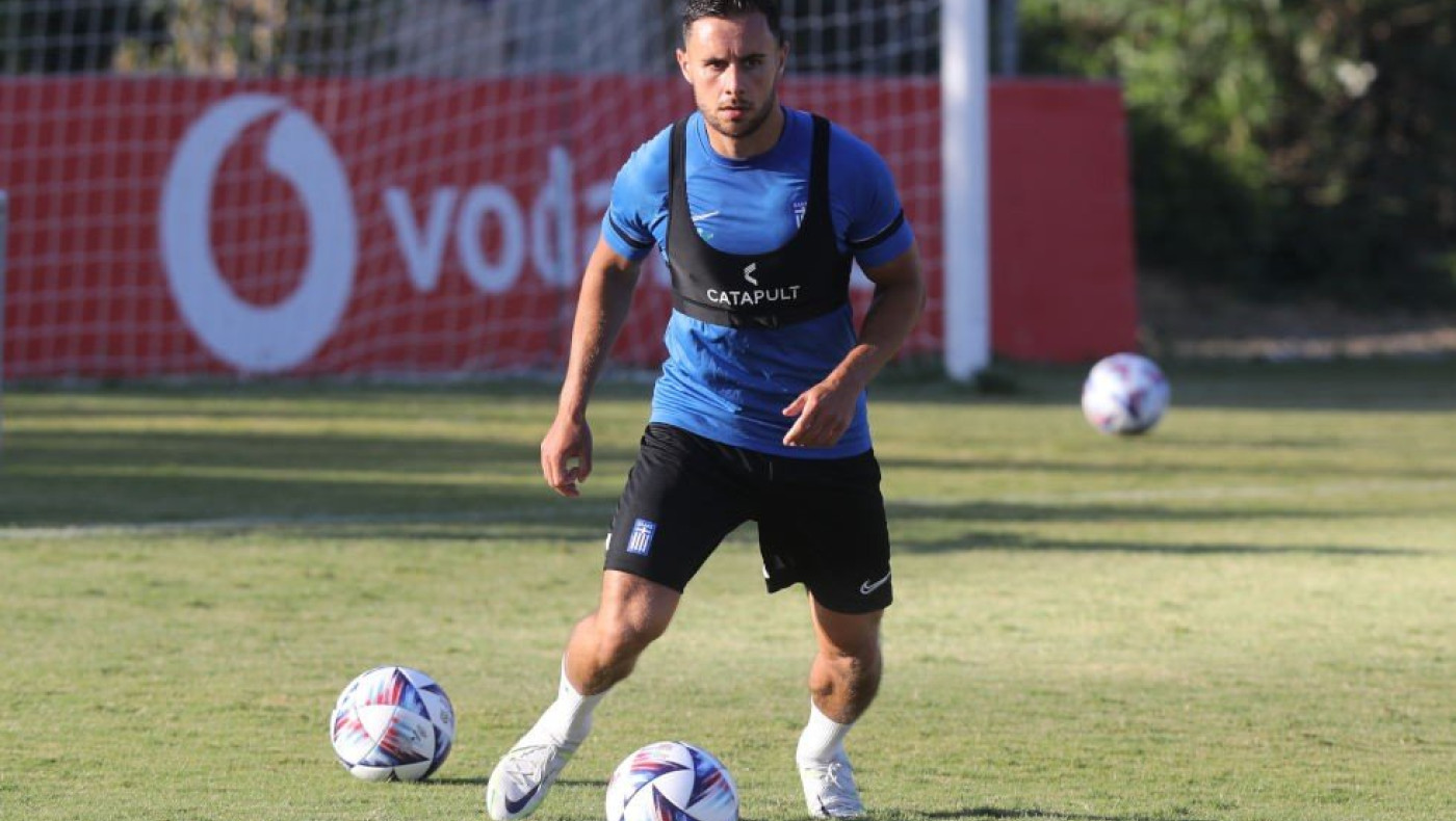 Τζορτζ Μπάλντοκ: «Panathinaikos F.C.» σε μαύρο φόντο