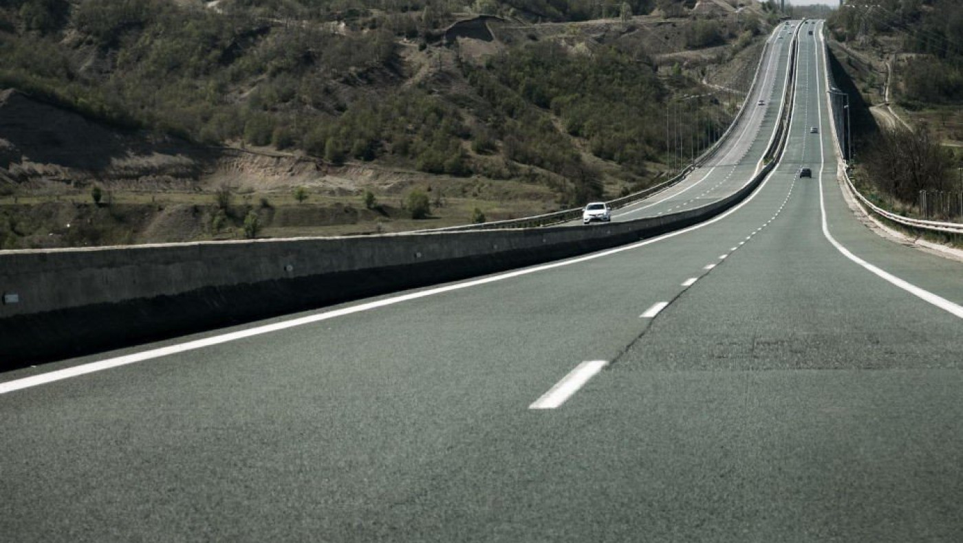 Ποια είναι η μακρύτερη ευθεία στην Ελλάδα;