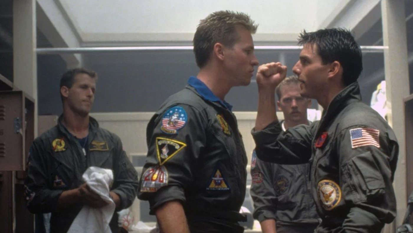 Πώς εμφάνισαν τον Βαλ Κίλμερ να μιλάει στο Top Gun ενώ έχει χάσει τη φωνή του