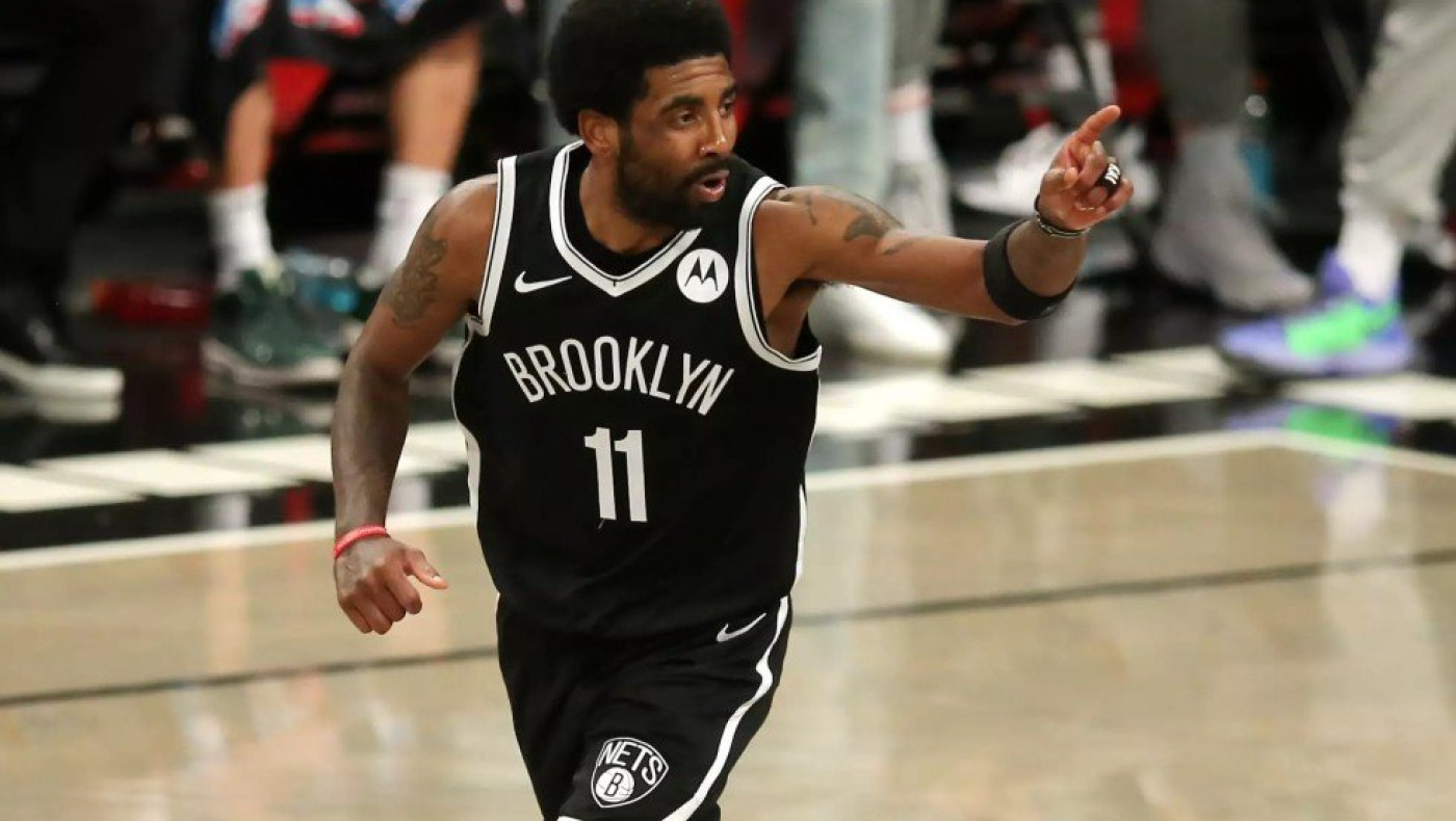 Ο Ίρβινγκ ανανεώνει με τους Νετς