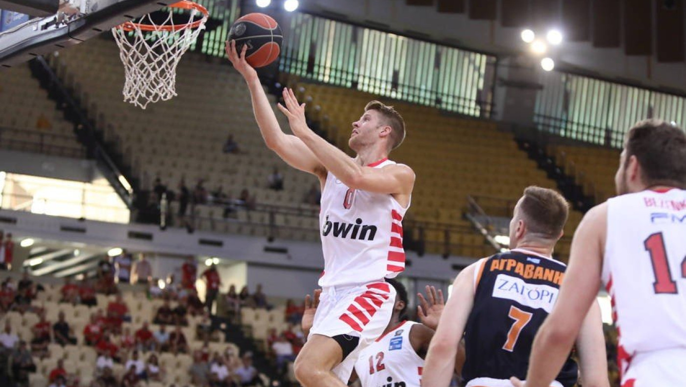 «Σκούπισε» με νέα 100άρα τον Προμηθέα ο Ολυμπιακός