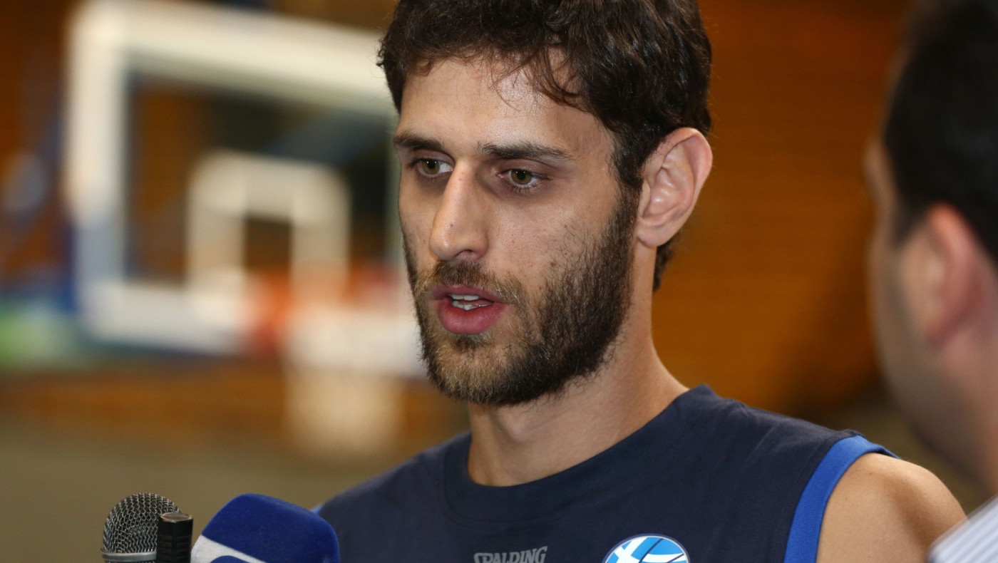 Περπέρογλου: «Να βγάλουμε τη δουλειά μας στο Ευρωμπάσκετ» (video) 