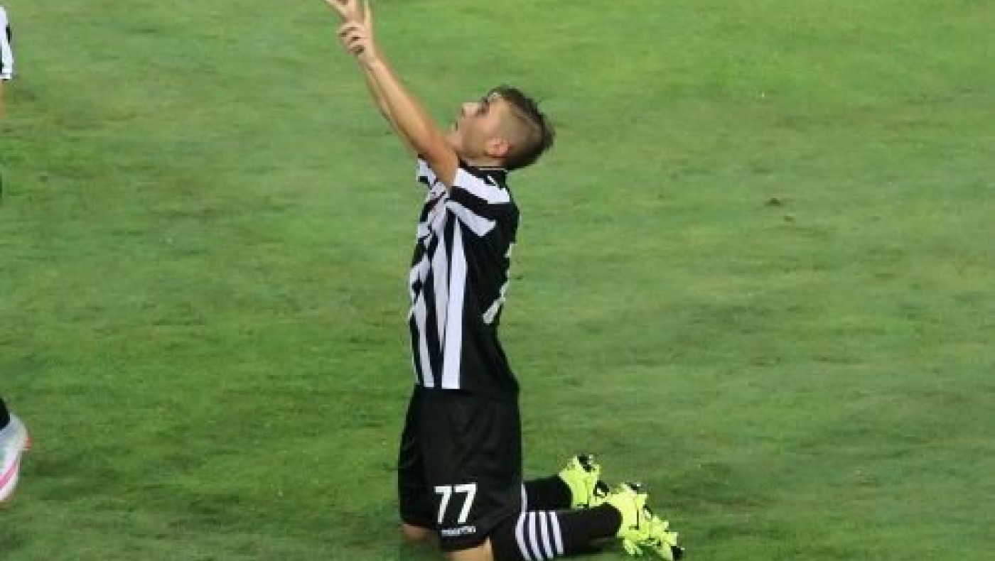 Η ποδιά στον Άγκερ