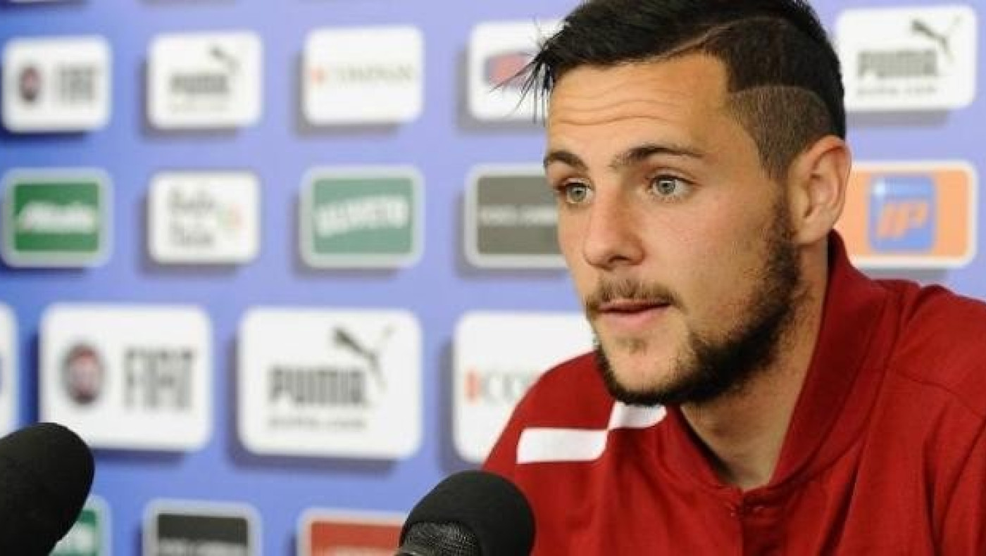 Στη Μπολόνια ο Ντέστρο