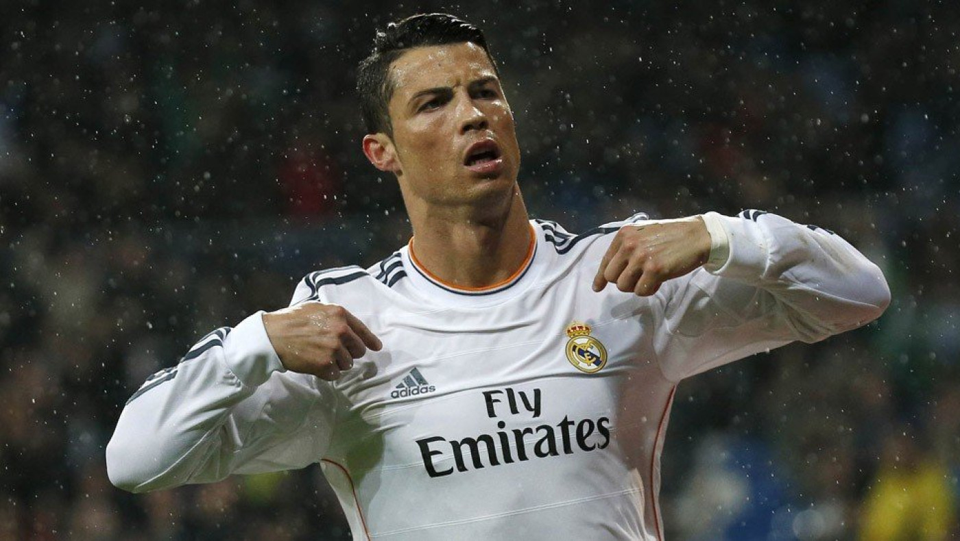 Α-Π-Ι-Σ-Τ-Ε-Υ-Τ-Ο: Ο Ρονάλντο έγινε tattoo και το υπέγραψε! (pics)