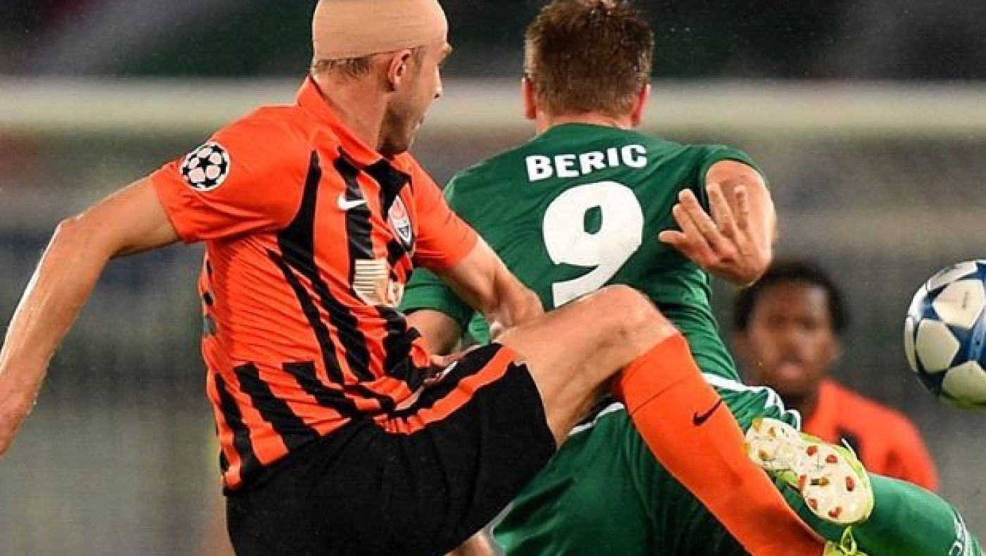 Χαλαρά,  με στόχο  τις αποδόσεις   