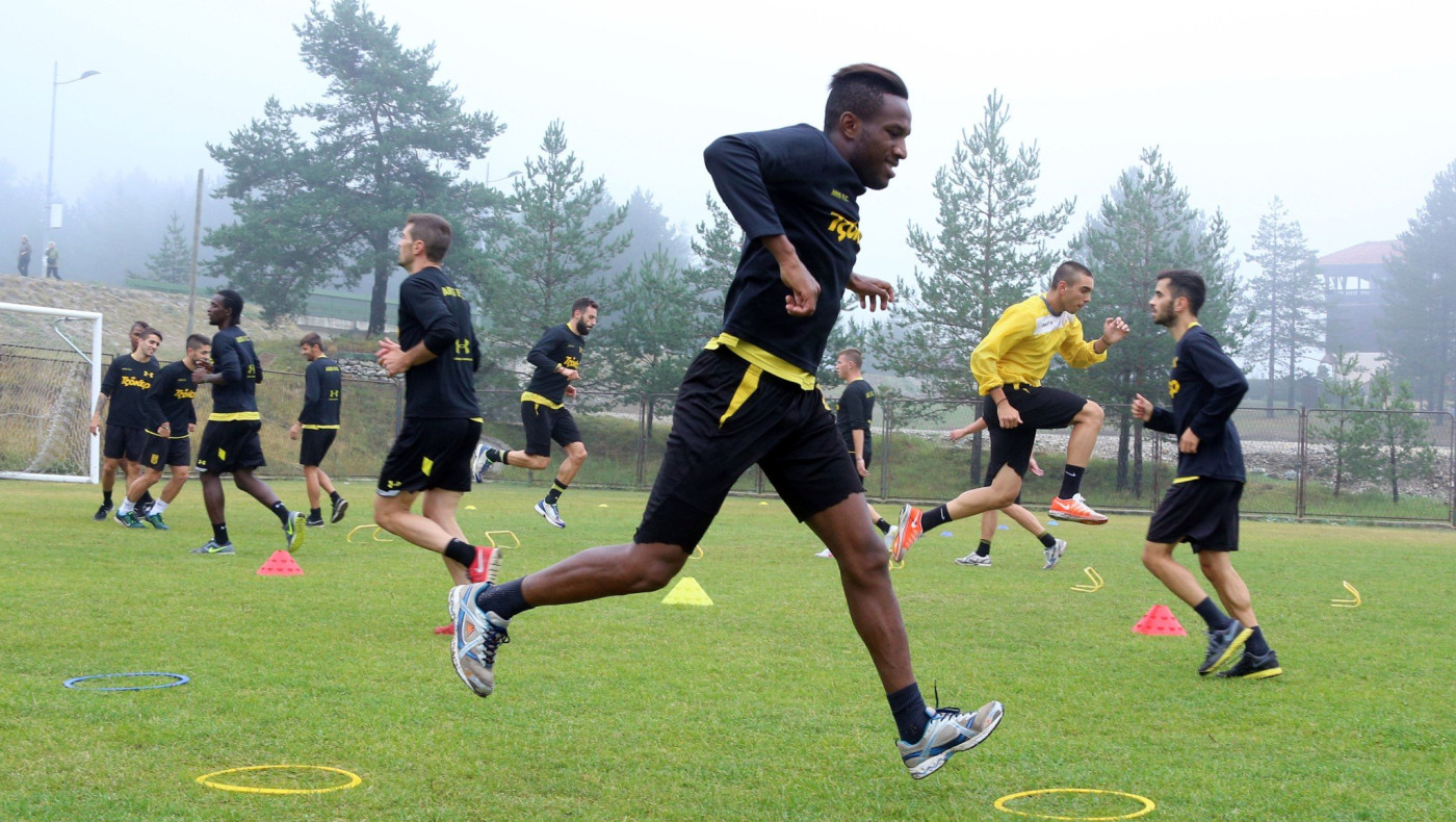 Πήραν τα τηλέφωνα φωτιά