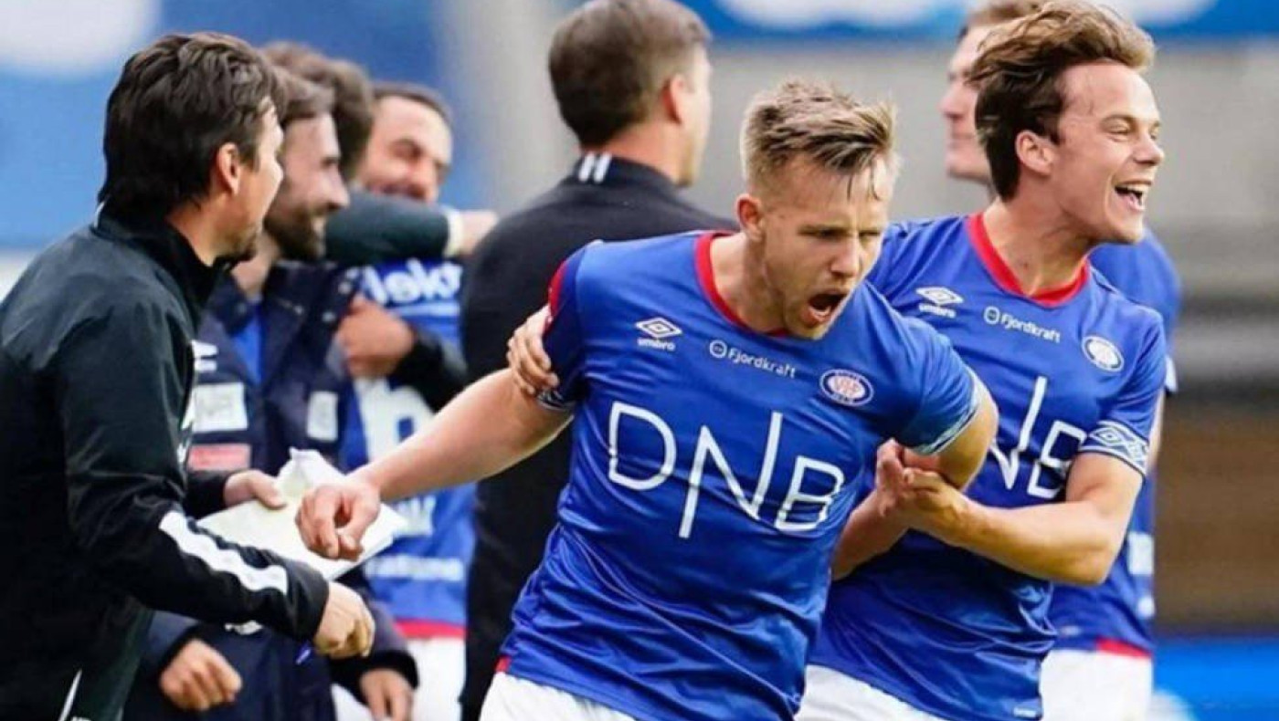 Βασικός ο Νάσμπεργκ στο τελευταίο του εντός έδρας ματς, πανό στην κερκίδα με το όνομά του! (pic)