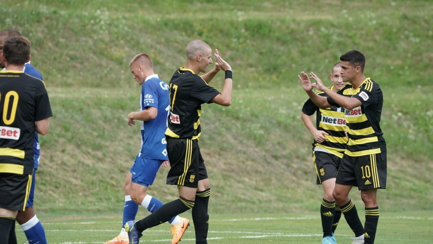 Χαμόγελα για τους νεαρούς του Αρη, πρώτη νίκη με ντεμπούτο Γκρέι